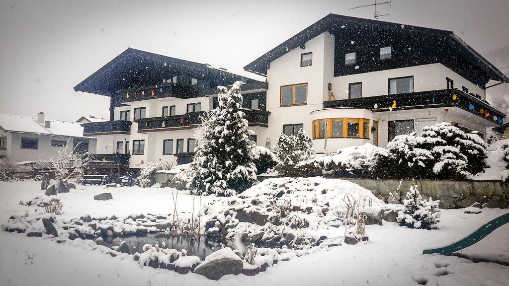 Haus Brandeck Hotel Uttendorf Exterior photo